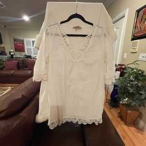 1010 White dress/ Cover up